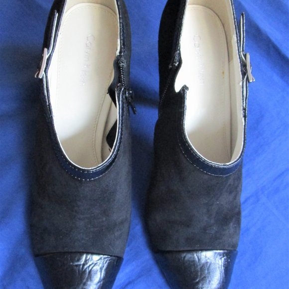 CALVIN KLEIN HIGH HEEL SUEDE BOOTIES w/LEATHER TRIM - Picture 3 of 11